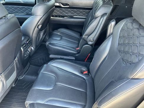 Used 2022 Hyundai Palisade Calligraphy image 23