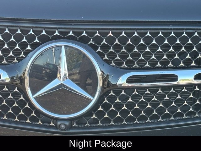 Used 2024 Mercedes-Benz GLC 300 4MATIC w/ AMG Line image 2