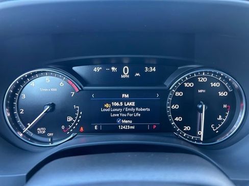 Used 2025 Cadillac CT4 Premium Luxury image 2