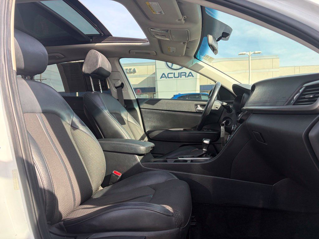 Used 2018 Kia Optima S w/ Panoramic Sunroof Package FWD image 15