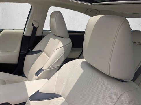 Used 2023 Lexus ES 350 Ultra Luxury w/ Accessory Package (Z2) FWD image 15