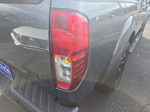 Used 2019 Nissan Frontier SV w/ Value Truck Package image 33
