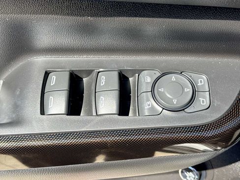 Used 2022 GMC Acadia AT4 w/ Preferred Package AWD/4WD image 16