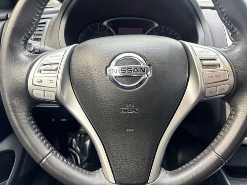 Used 2017 Nissan Altima 2.5 SV FWD image 58