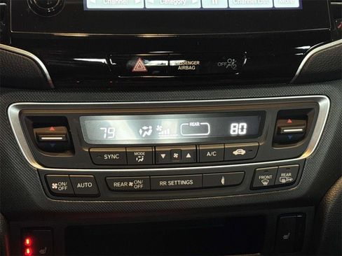 Used 2023 Honda Passport TrailSport image 31