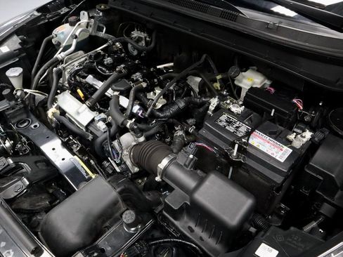 Certified 2023 Nissan Kicks SR w/ SR Premium Package image 16