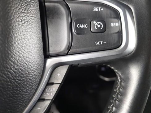 Used 2024 RAM 2500 Big Horn w/ Sport Appearance Package image 16