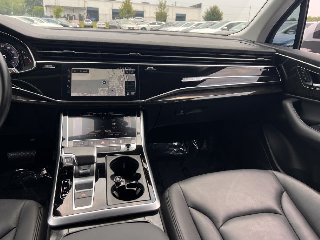 Used 2022 Audi Q7 2.0T Premium AWD/4WD image 13