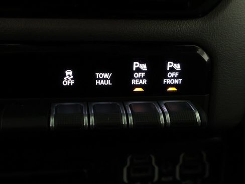 Used 2019 RAM 1500 Big Horn AWD/4WD image 40