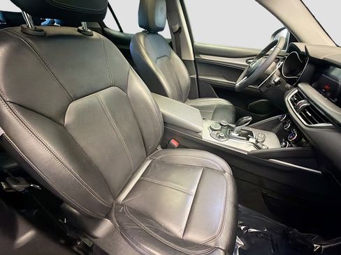 Used 2019 Alfa Romeo Stelvio Sport w/ Quick Order Package 22K Sport image 16