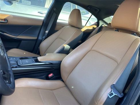 Used 2023 Lexus IS 300 w/ Comfort Package image 16