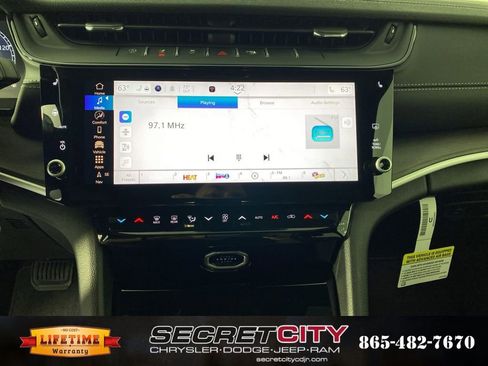 New 2026 Jeep Grand Cherokee Altitude image 20