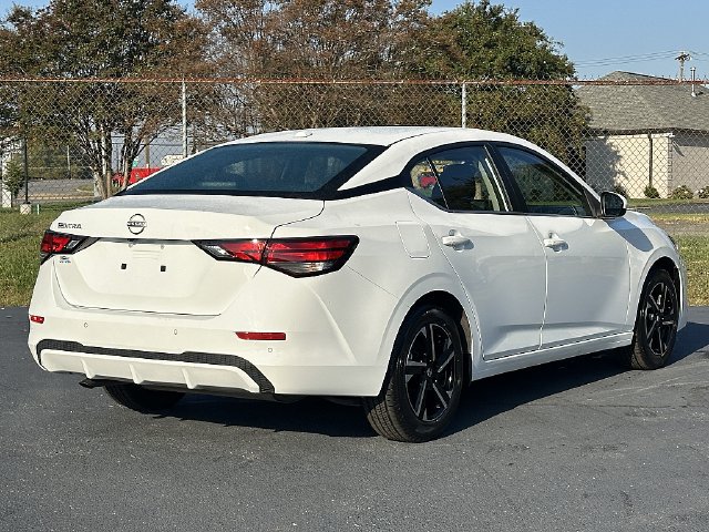 Used 2025 Nissan Sentra SV FWD image 7