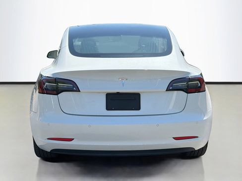 Used 2020 Tesla Model 3 RWD image 6