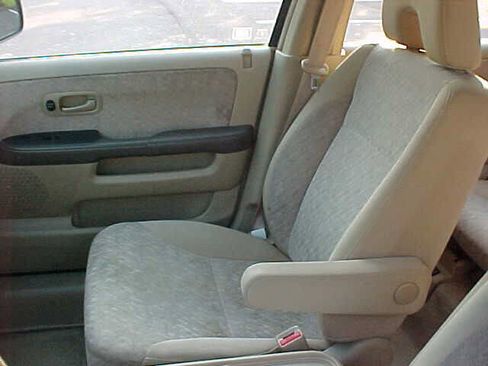 Used 2005 Honda CR-V LX image 13