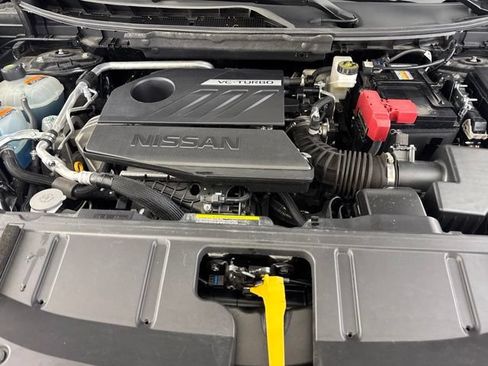 Certified 2025 Nissan Rogue Platinum w/ Platinum Premium Package AWD/4WD image 17