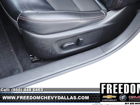 Used 2023 Nissan Altima 2.5 SR FWD image 30