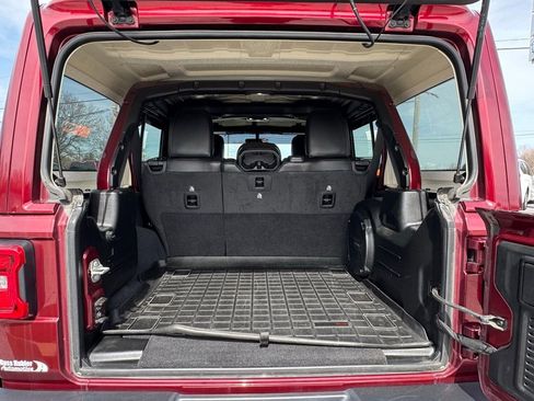 Used 2021 Jeep Wrangler Unlimited Rubicon image 5