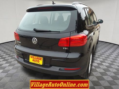 Used 2017 Volkswagen Tiguan S image 13