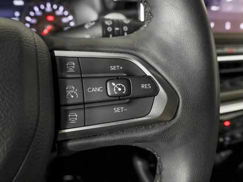 Used 2023 Jeep Compass Limited AWD/4WD image 29