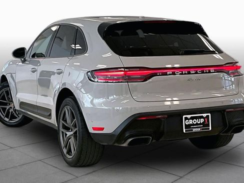 Used 2022 Porsche Macan AWD/4WD image 10