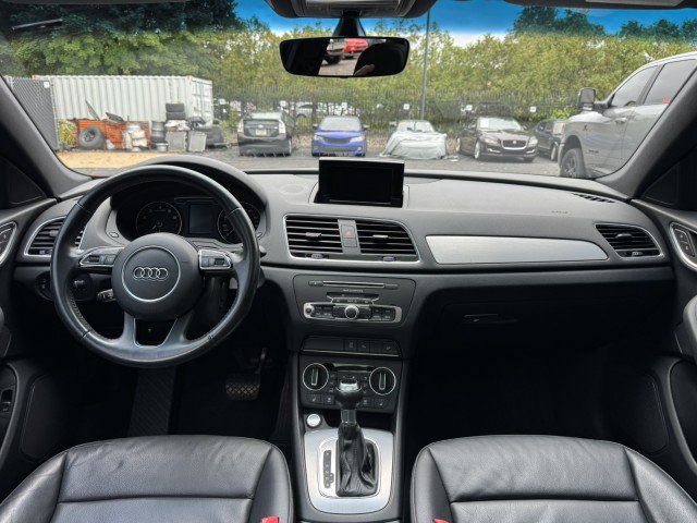Used 2018 Audi Q3 2.0T Premium FWD image 31