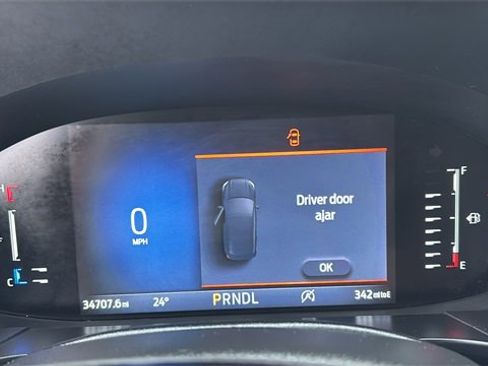 Used 2024 Ford Escape ST-Line image 12