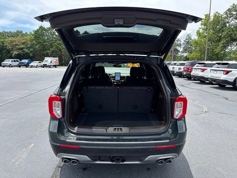 Used 2023 Ford Explorer King Ranch w/ Technology Package AWD/4WD image 35