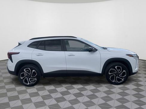 New 2026 Chevrolet Trax RS FWD image 5