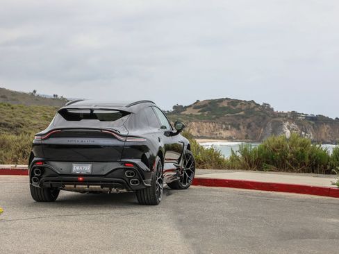 Used 2022 Aston Martin DBX AWD/4WD image 70