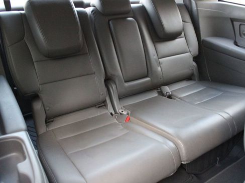 Used 2013 Honda Odyssey Touring Elite image 34