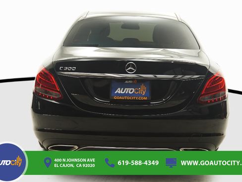 Used 2016 Mercedes-Benz C 300 Sedan image 12