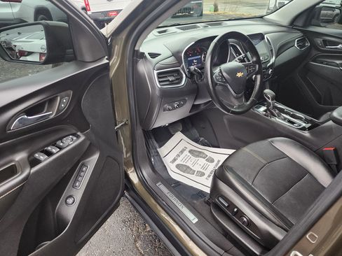 Used 2023 Chevrolet Equinox Premier AWD/4WD image 20