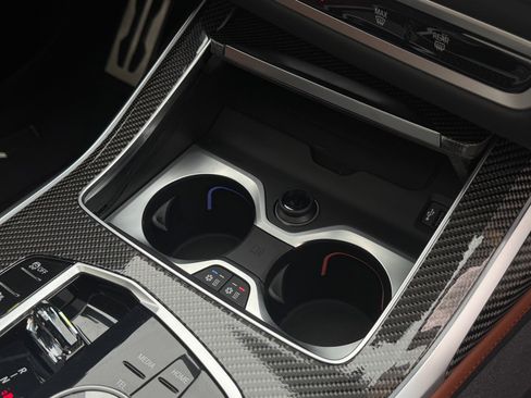 Used 2026 BMW X7 M60i image 50