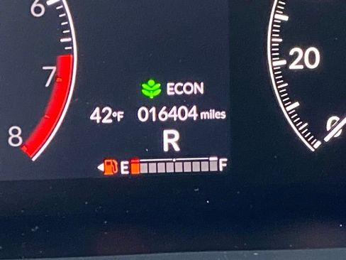 Certified 2023 Honda HR-V LX image 27