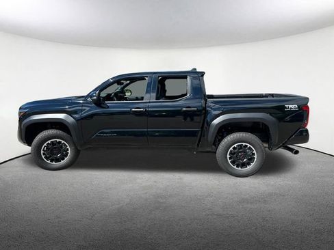 New 2026 Toyota Tacoma TRD Off-Road w/ TRD Off Road Upgrade Package AWD/4WD image 6