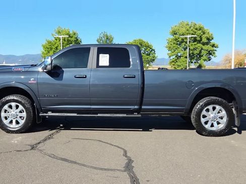 Used 2025 RAM 3500 Laramie AWD/4WD image 5