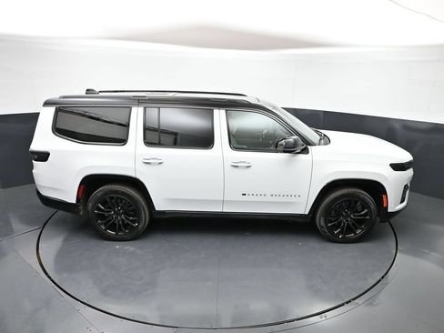 New 2026 Jeep Grand Wagoneer Summit AWD/4WD image 53