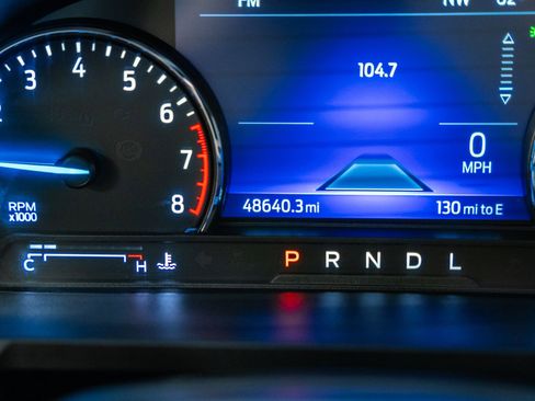 Certified 2022 Ford Explorer XLT w/ Equipment Group 202A image 49