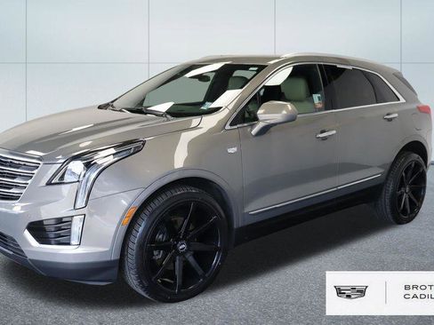 Used 2018 Cadillac XT5 Luxury w/ Driver Awareness Package AWD/4WD image 1