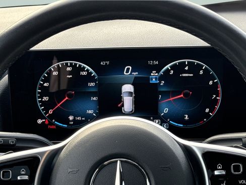 Certified 2023 Mercedes-Benz GLA 250 image 24