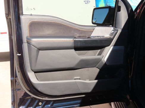 Certified 2021 Ford F150 Platinum w/ Equipment Group 701A High image 25