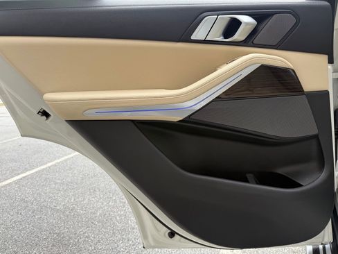 Used 2020 BMW X5 xDrive40i w/ Convenience Package image 45