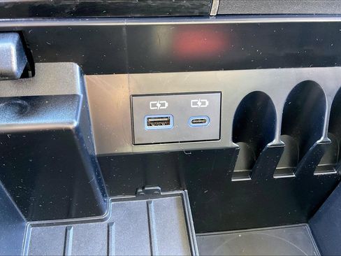 Used 2024 Toyota Tundra SR5 image 38