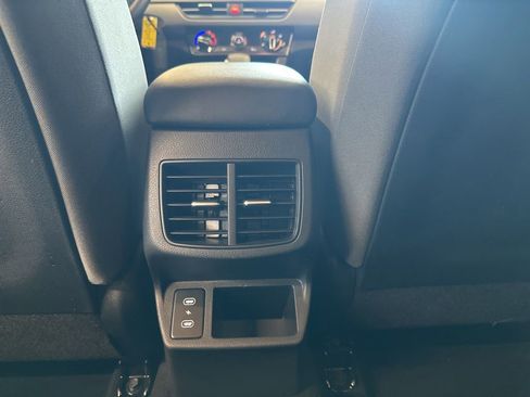 Certified 2024 Kia Seltos LX AWD/4WD image 23