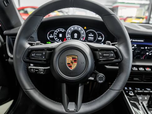 Used 2025 Porsche 911 Carrera image 14