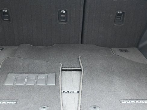 Used 2025 Nissan Murano SV image 12