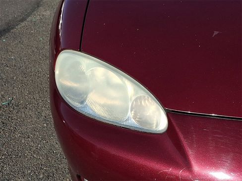 Used 2003 MAZDA MX-5 Miata image 15