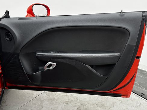 Used 2021 Dodge Challenger SXT w/ Driver Convenience Group image 27