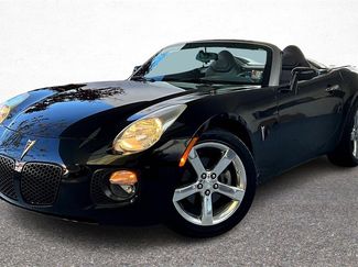 Used 2008 Pontiac Solstice GXP w/ Premium Package video 4